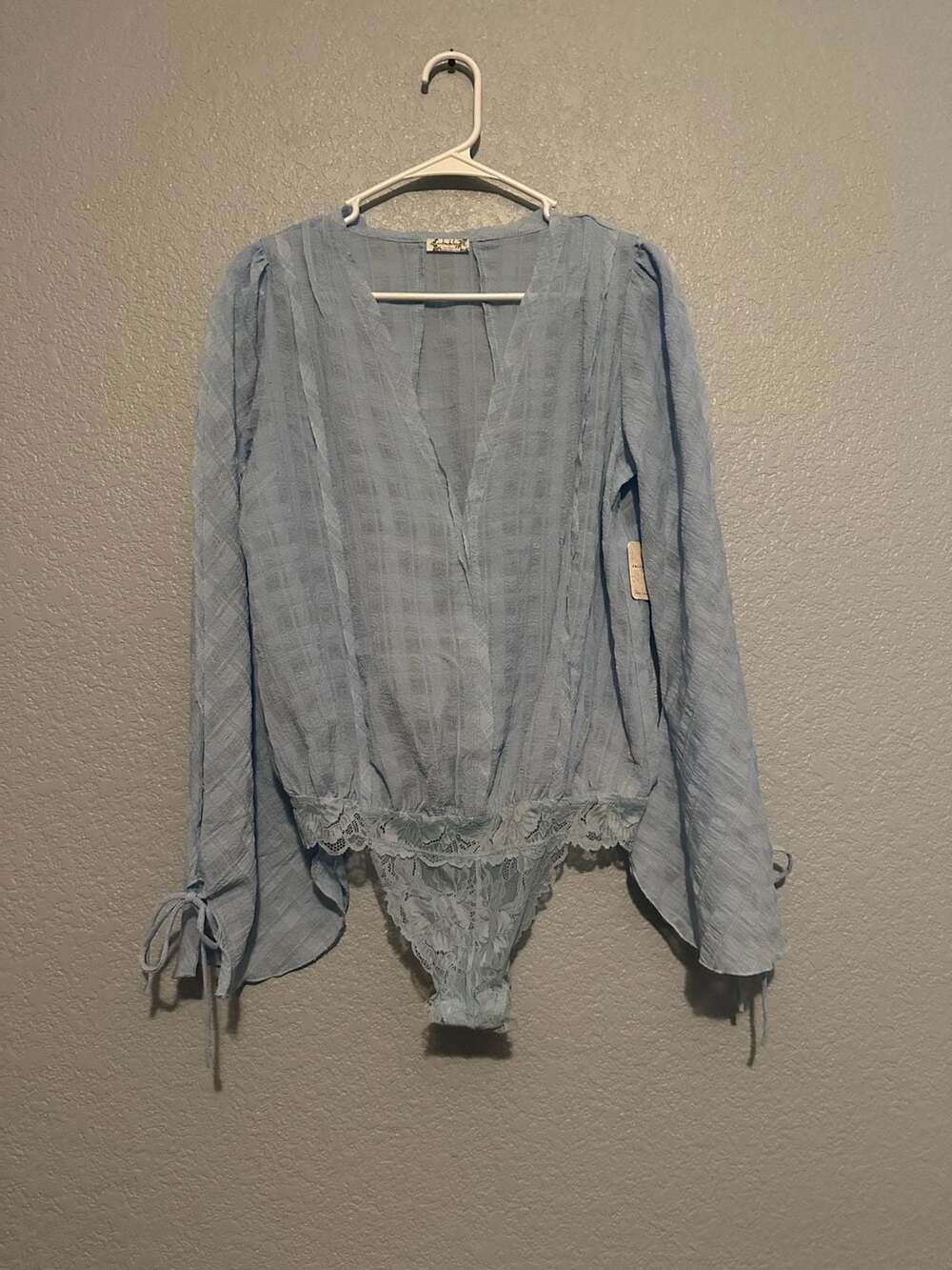 NWT Free People Intimately Blue Textured V-Neck Bodysuit SZ S